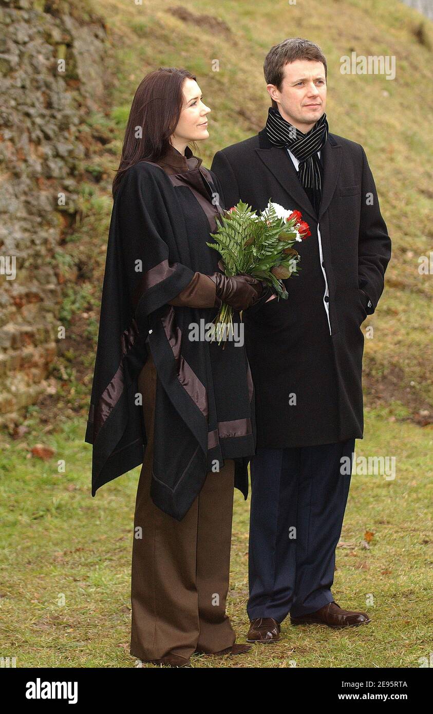 Their Royal Hignesses Crown Prince Frederik and Crown Princess Mary of Denmark walk along the 'Waldermarsmauer' in Dannewerk, Schleswig-Holstein, during their 2 days trip in Germany on February 18, 2006. Photo by Bruno Klein/ABACAPRESS.COM Stock Photo