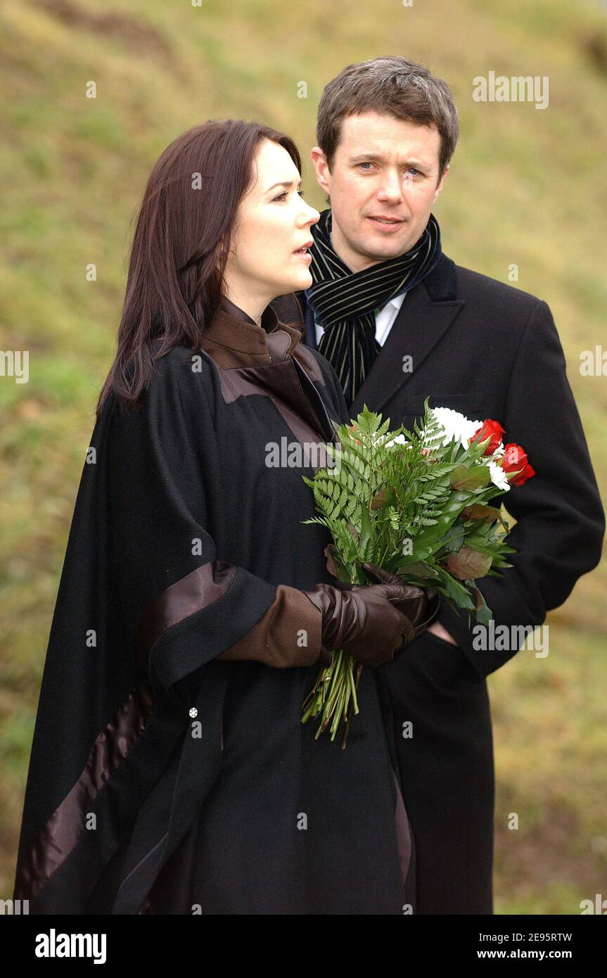 Their Royal Hignesses Crown Prince Frederik and Crown Princess Mary of Denmark walk along the 'Waldermarsmauer' in Dannewerk, Schleswig-Holstein, during their 2 days trip in Germany on February 18, 2006. Photo by Bruno Klein/ABACAPRESS.COM Stock Photo