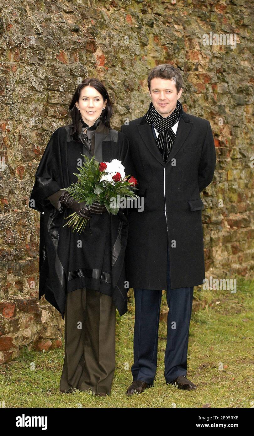 Their Royal Hignesses Crown Prince Frederik and Crown Princess Mary of Denmark walk along the 'Waldermarsmauer' in Dannewerk, Schleswig-Holstein, during their 2 days trip in Germany on February 18, 2006. Photo by Bruno Klein/ABACAPRESS.COM Stock Photo