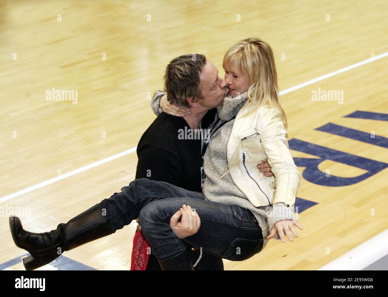 French Singer Renaud Sechan Gives A Kiss To His Pregnant Wife Singer Romane Serda During The Celebrities Soccer Tournament Organized To Support Ingrid Betancourt And All Other Hostages In Colombia At The