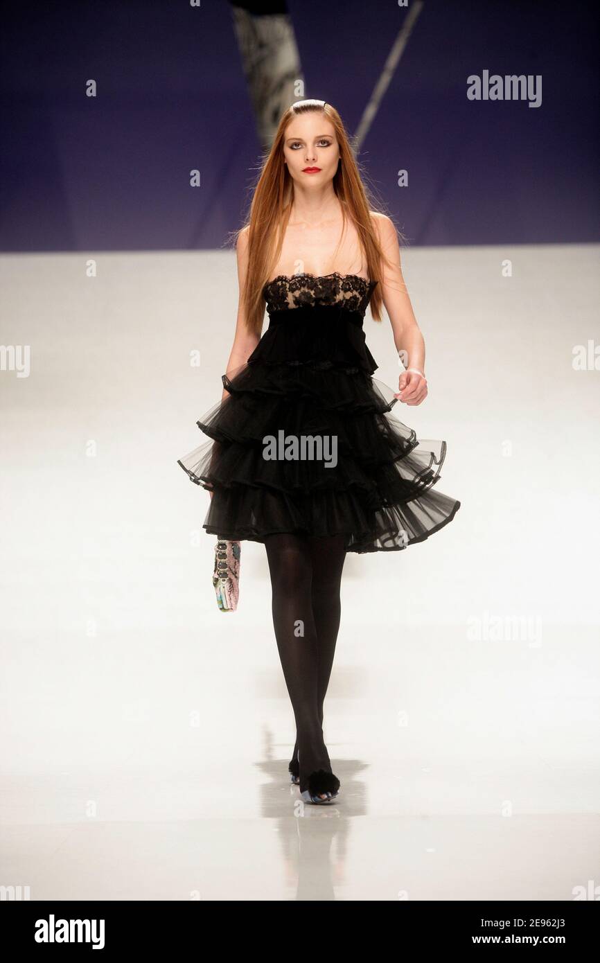 green emerald velvet dress Spring 2004 Valentino by the Original Mr. Valentino Black Pleated Bodi   Shrimpton Couture