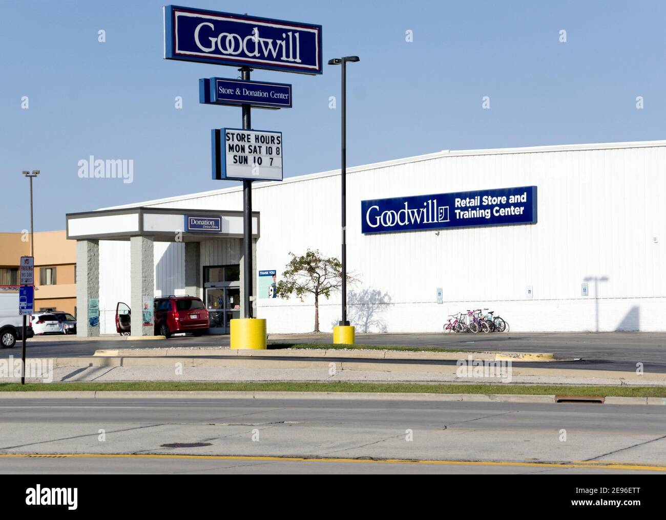Goodwill store hires stock photography and images Alamy