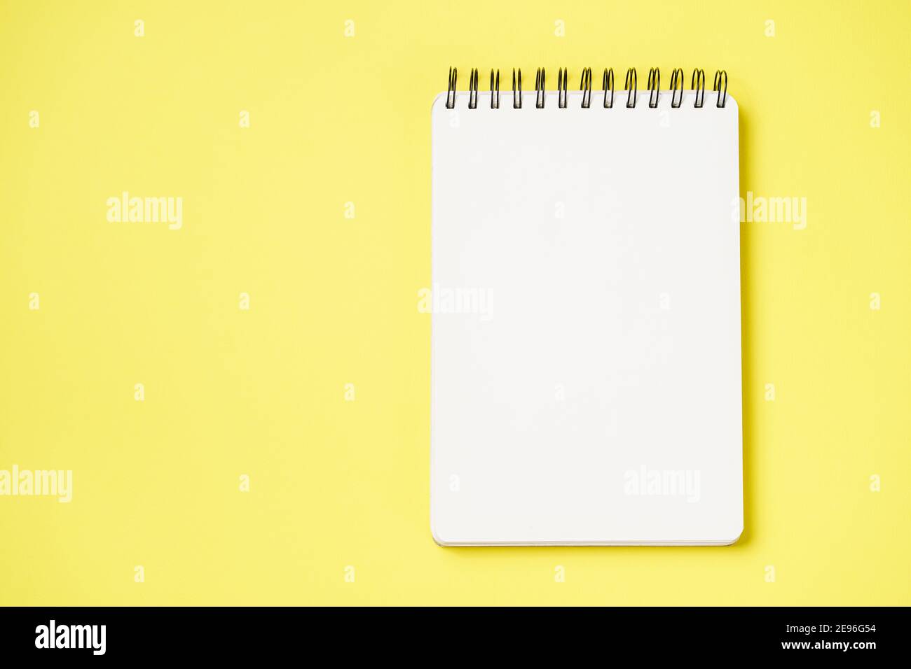 Yellow Lined Pad High Resolution Stock Photography And Images Alamy Yellow Lined Pad High Resolution Stock Photography And Images Alamy