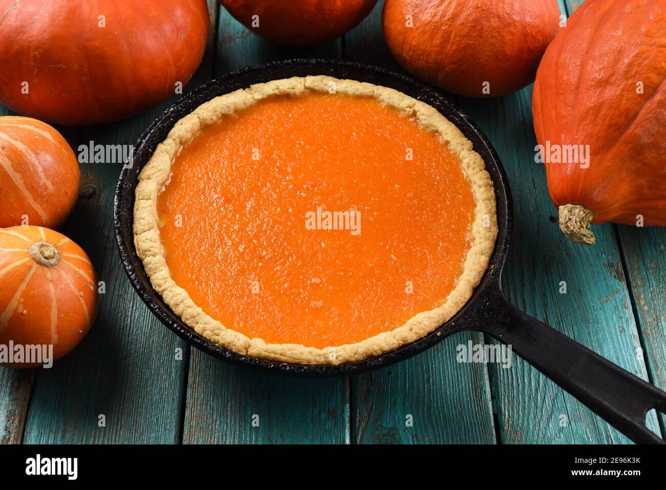 traditional-pumpkin-pastry-homemade-bright-colored-pumpkin-pie-baked