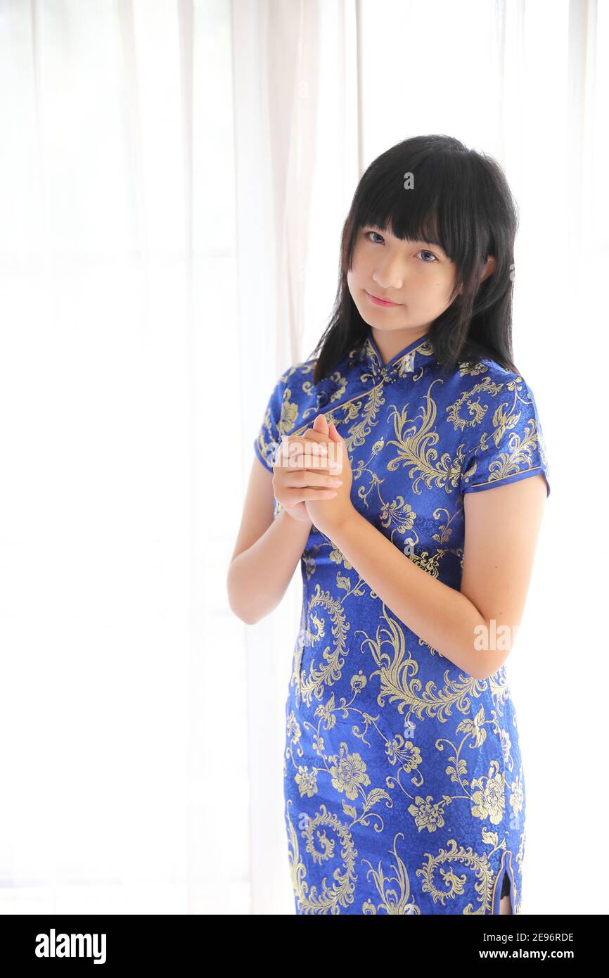 blue cheongsam