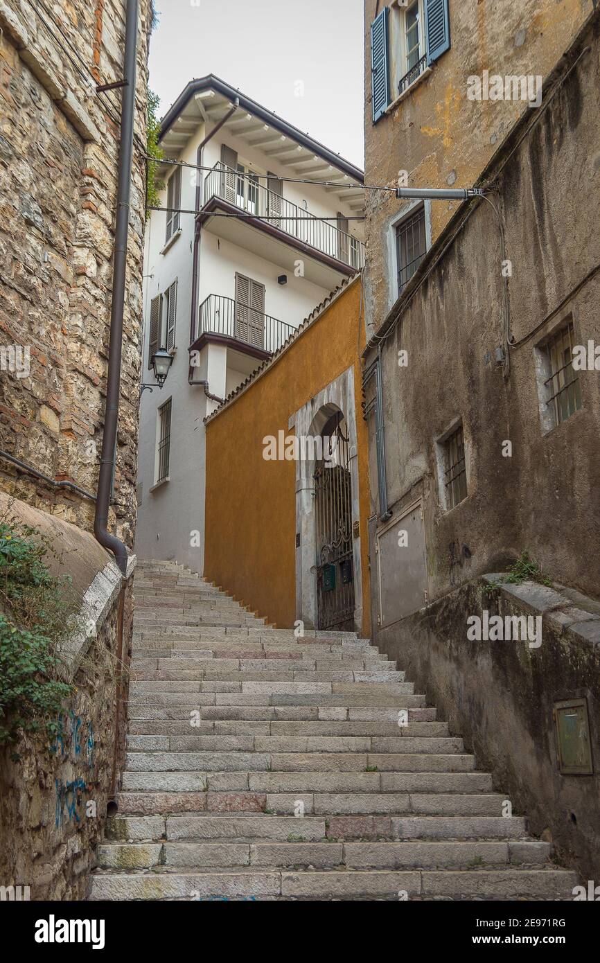 Narrow street and steep steps of Via … – License image – 13819118 ❘  lookphotos