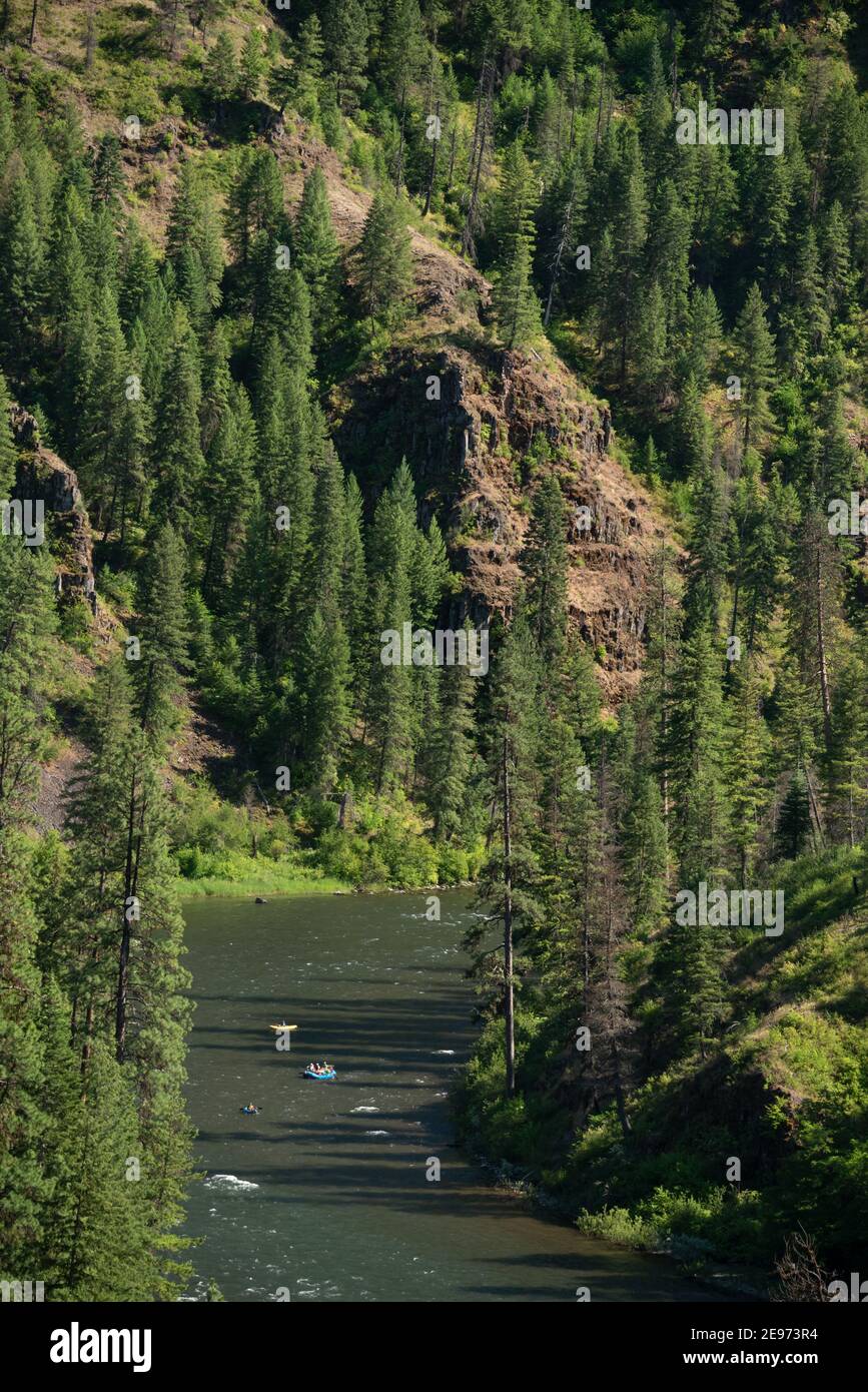 Float trip on Oregon's Grande Ronde River Stock Photo Alamy