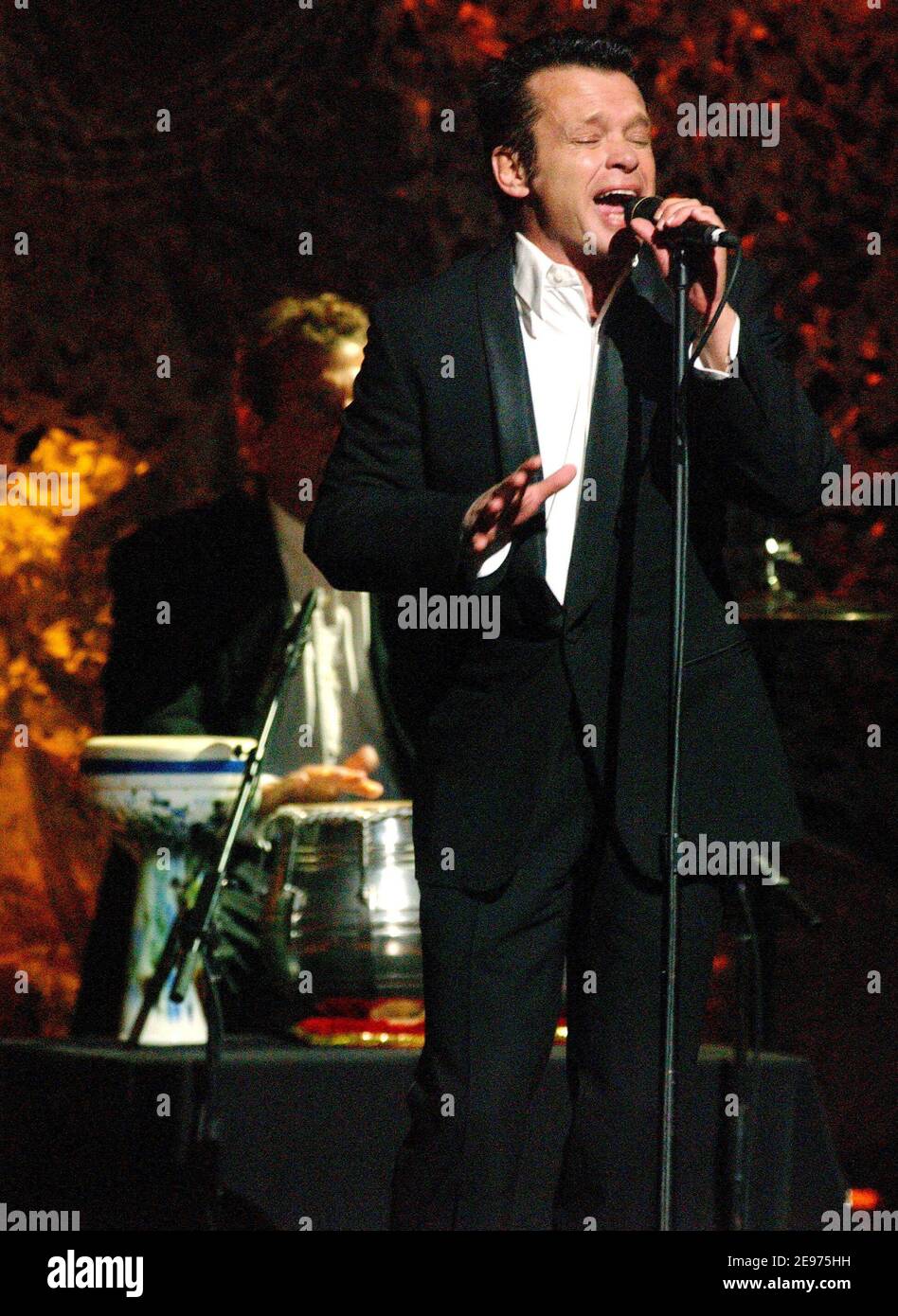 John Mellencamp performing during 'Willie Nelson & Friends Live and Kickin'' at the Beacon Theatre in New York City© David Atlas//MediaPunch April 9, 2003 Stock Photo