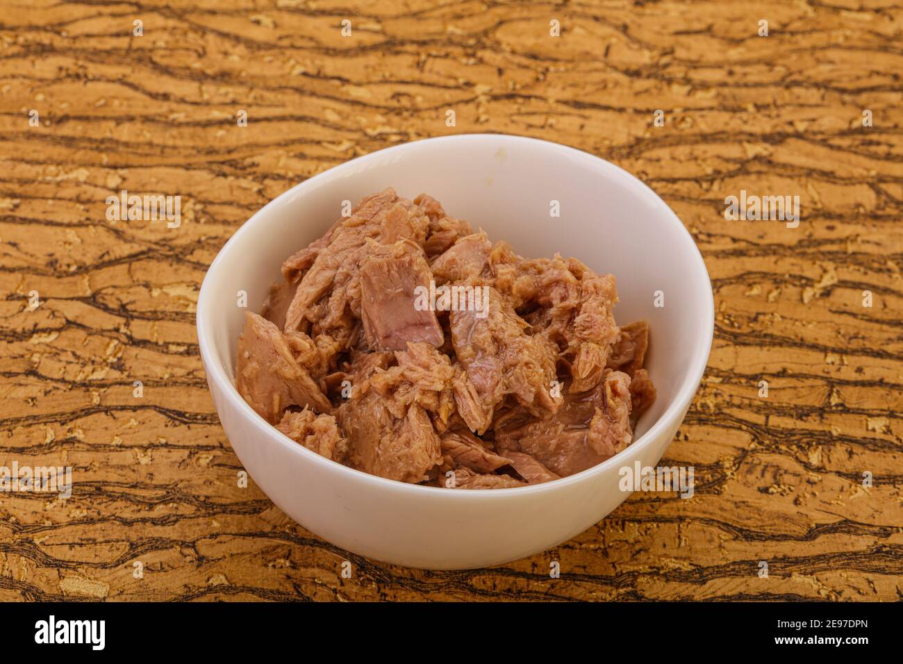Canned Tuna Fish Fillet For Salad Stock Photo Alamy canned-tuna-fish-fillet-for-salad-stock-photo-alamy