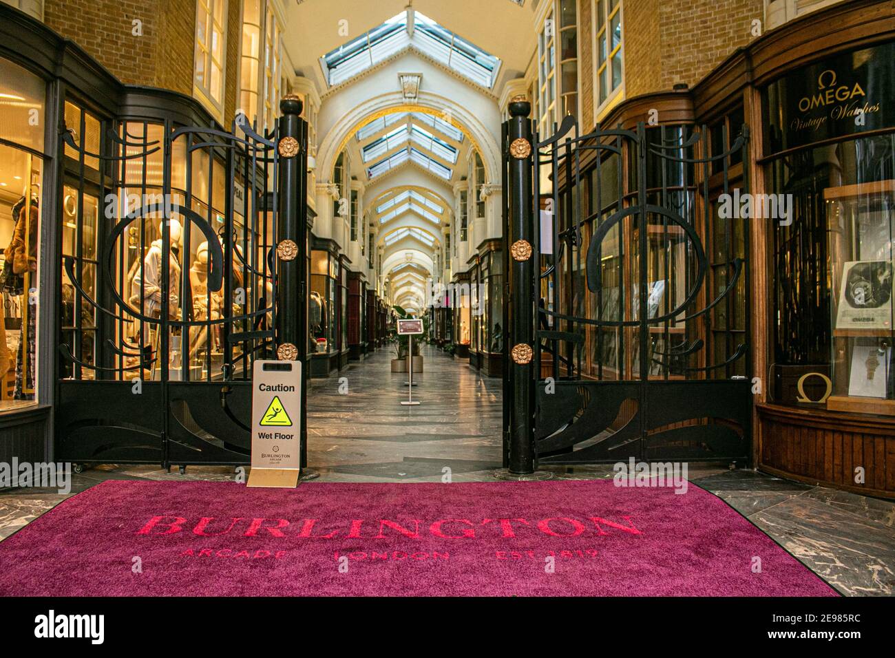 burlington arcade opening hours