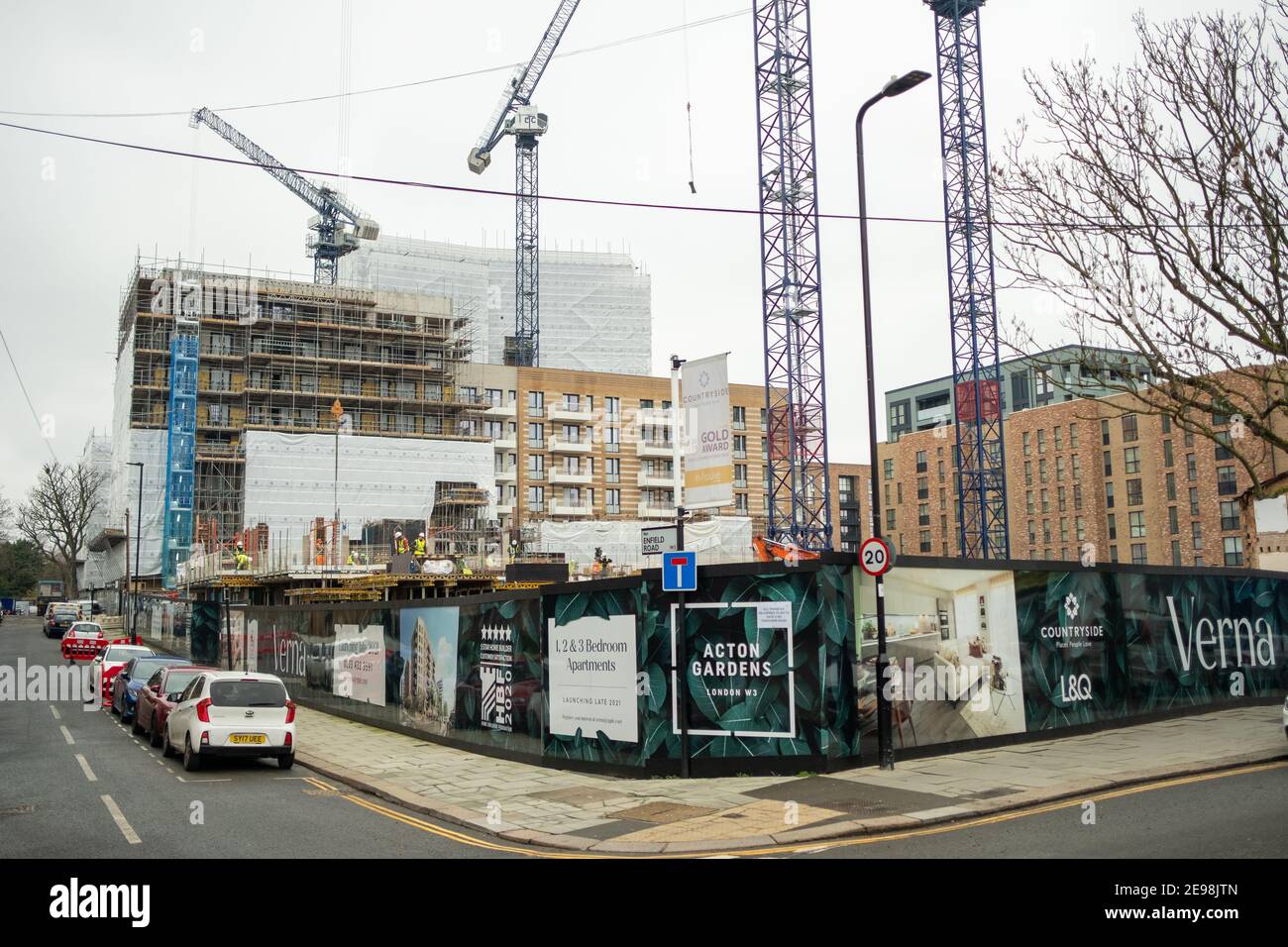Acton, London:   Acton Gardens housing development under construction in West London Stock Photo