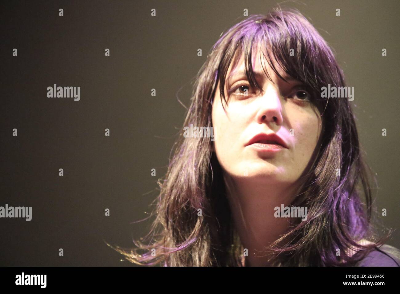 Sharon van Etten performing live on stage at Shepherds Bush O2 Stock Photo Alamy