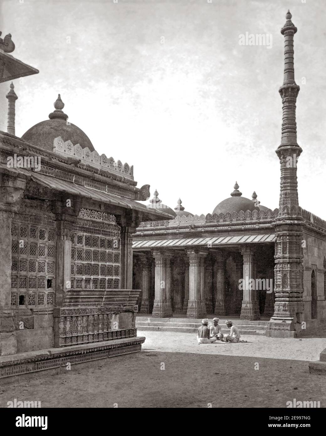 Late 19th century photograph - Ranee Seeprika Musjid, Ahmedabad, India Stock Photo