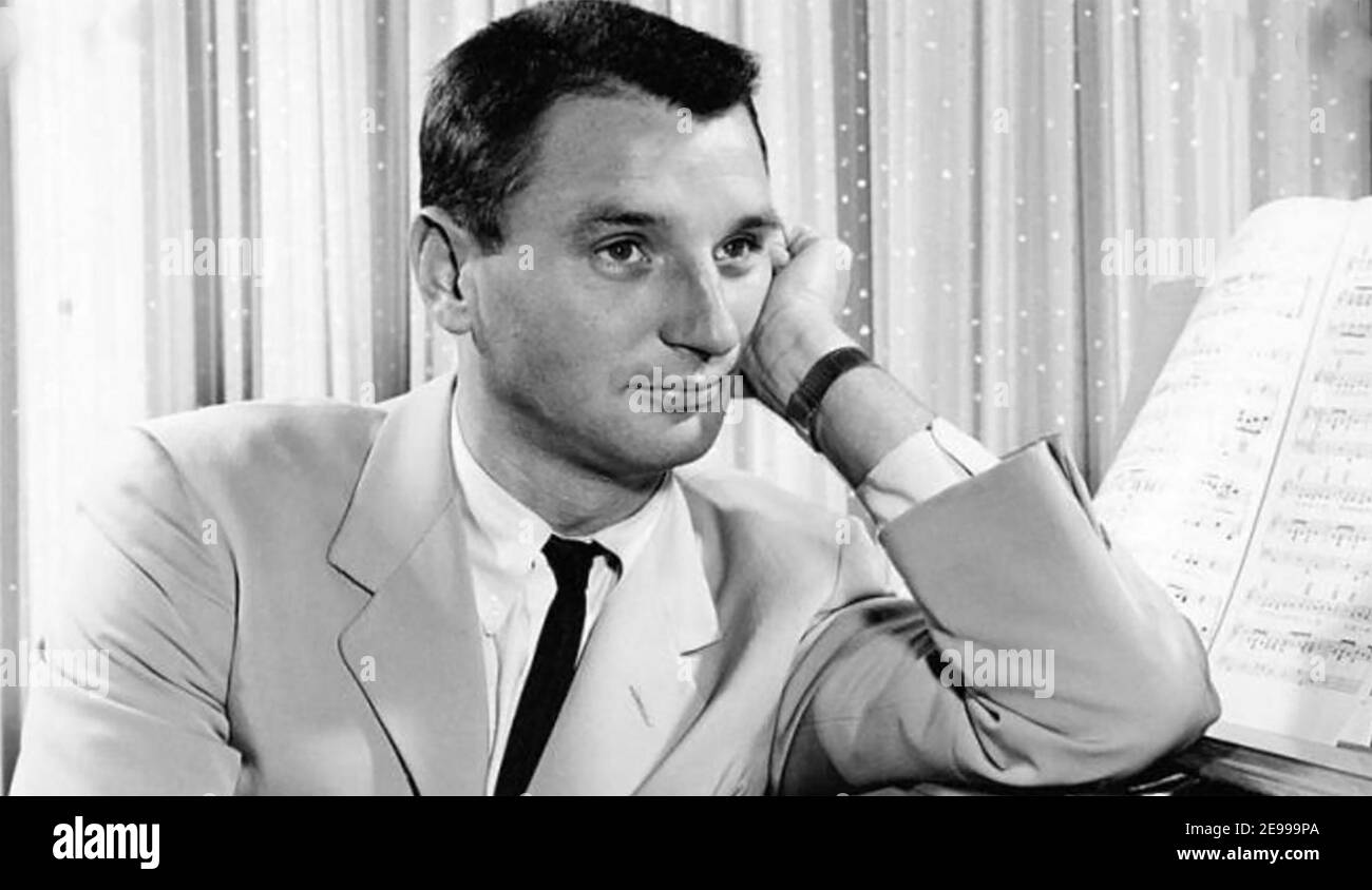 BOBBY TROUP (1918-1999) Promotional photo of American singer, jazz pianist, film and TV actor about 1950 Stock Photo