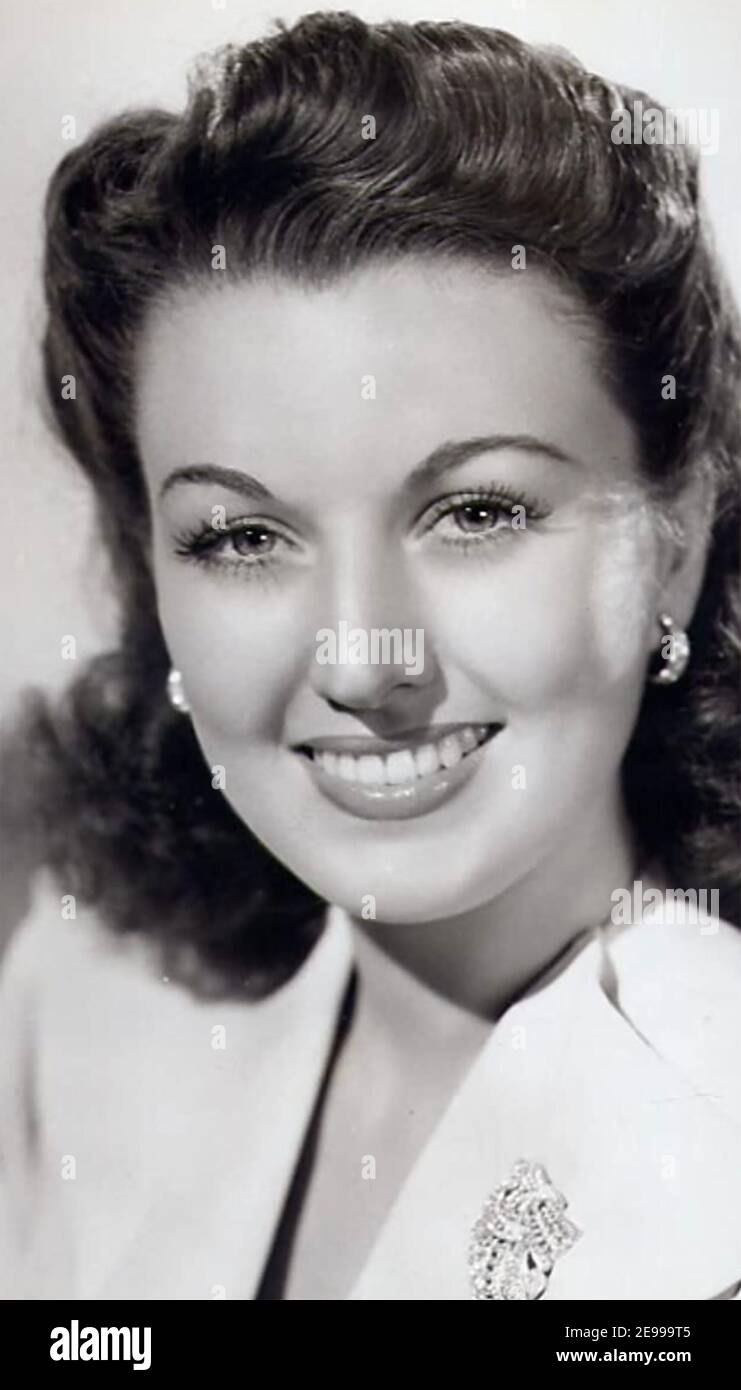 Ginny Jones's Instagram, Twitter & Facebook on IDCrawl