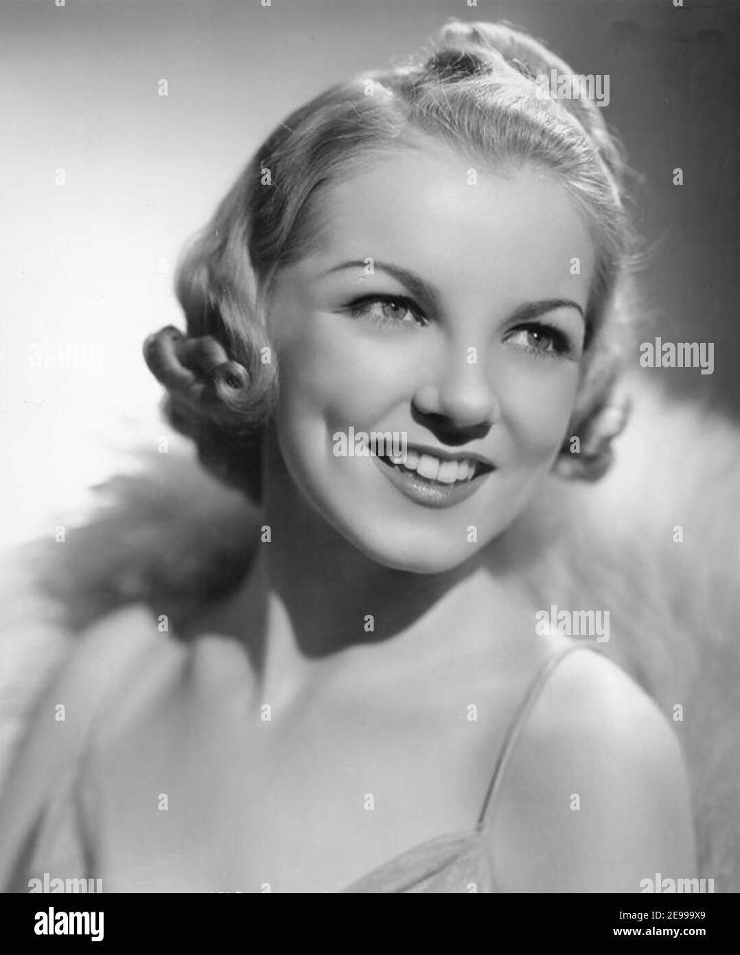 HELEN O'CONNELL (1920-1993) Promotional photo of American singer and film actress about 1938 Stock Photo