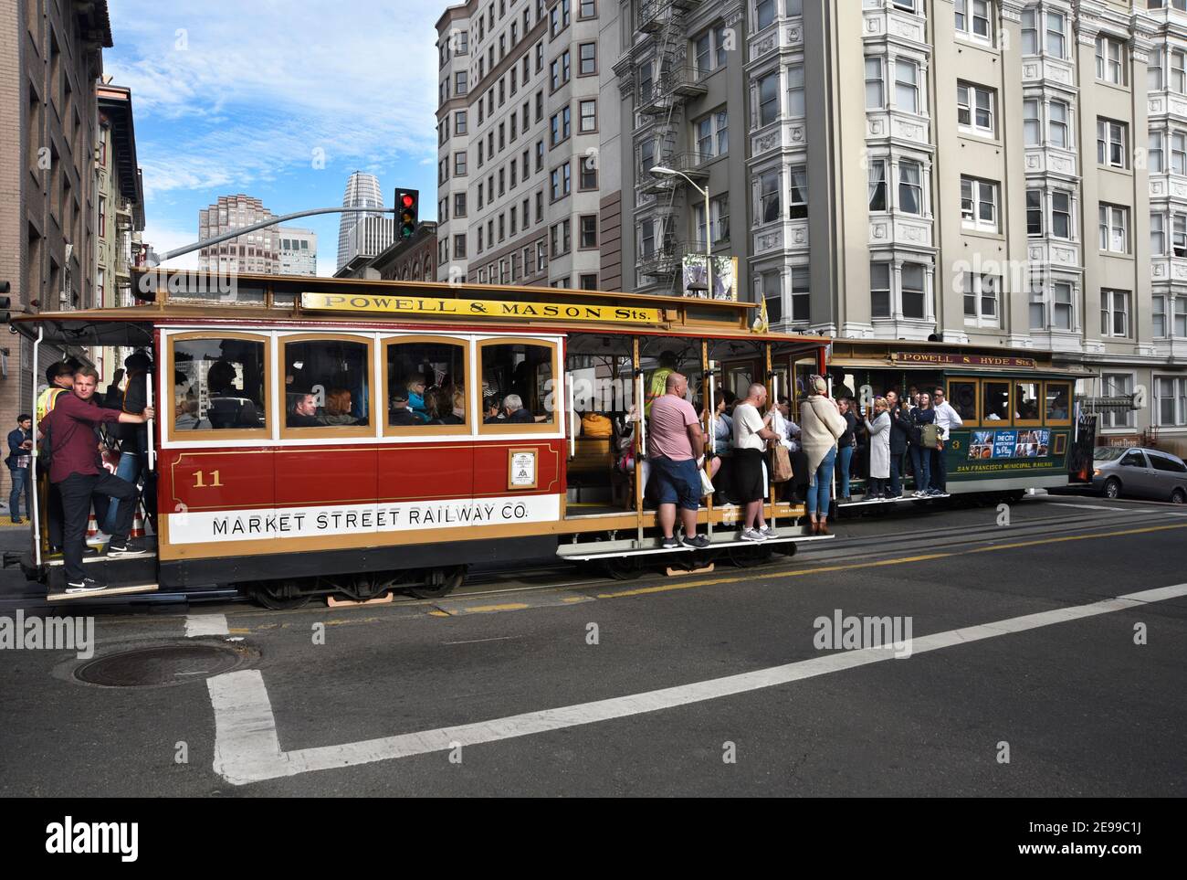 Powell mason cable car in hires stock photography and images Alamy