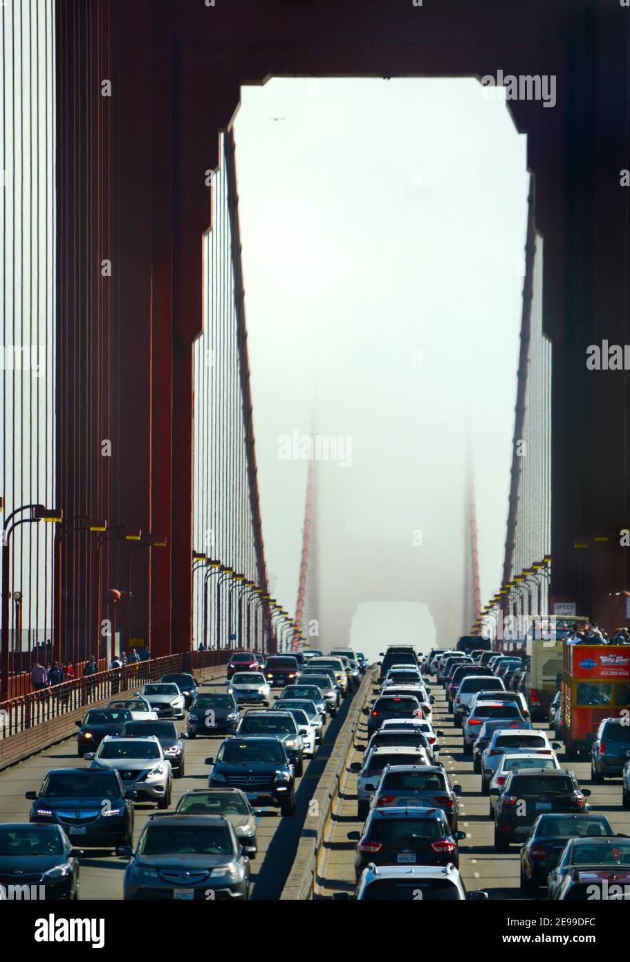 Heavy traffic on the landmark Golden Gate Bridge which spans San ...