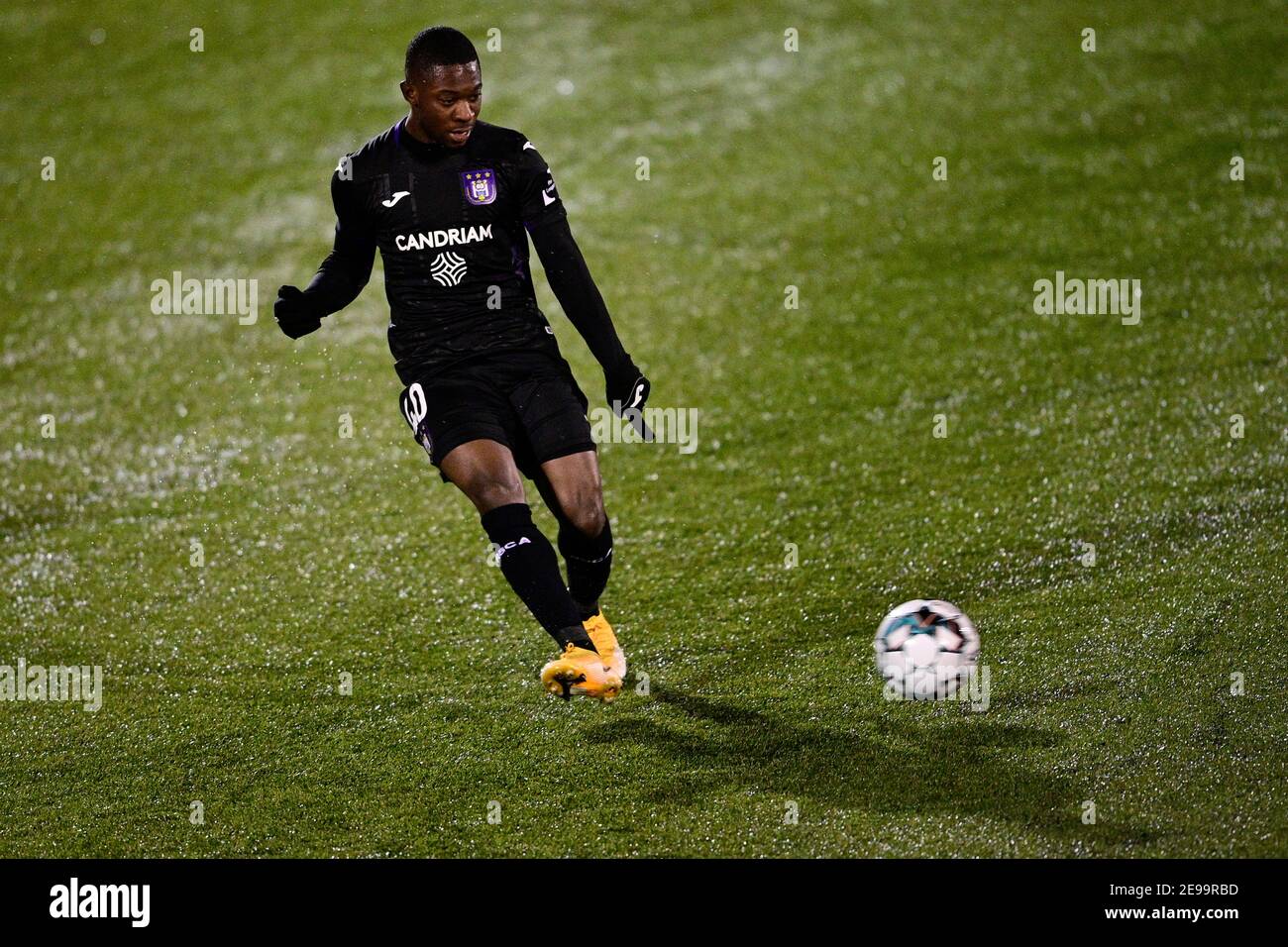 Anderlecht's Francis Amuzu pictured in action during a soccer game between RFC  liege (first amateur division) and RSCA Anderlecht (1A first division Stock  Photo - Alamy