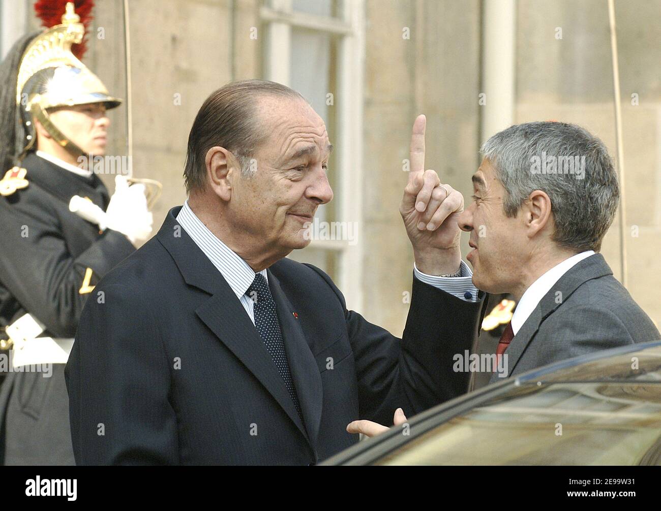 President Jacques Chirac receives Portugese Prime minister Jose Socrates at the Elysee Palace, in Paris, France, on April 10, 2006. Photo by Giancarlo Gorassini/ABACAPRESS.COM Stock Photo
