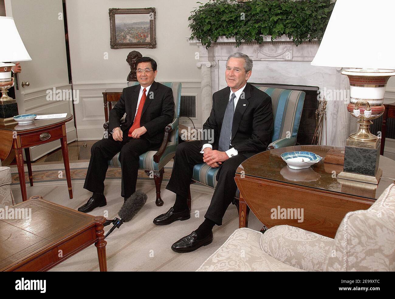 Chinese president hu jintao hi-res stock photography and images