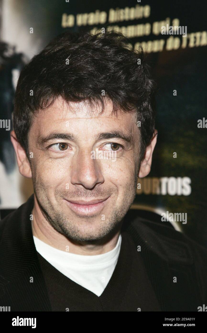 French actor Patrick Bruel and Spanish actor Eduardo Noriega attend the 'El Lobo' premiere at the Planete Holywood restaurant, in Paris, France, on April 24, 2006. Photo by Laurent Zabulon/ABACAPRESS.COM Stock Photo