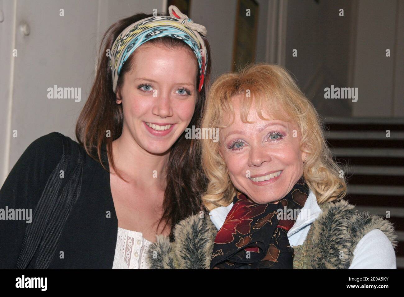 EXCLUSIVE. French actress Sara Giraudeau, (Bernard Giraudeau's daughter), poses with Isabelle Aubret after their show 'Le Monologues du Vagin' at the Theatre de Paris, Paris, France, on May 7, 2006. Photo by Denis Guignebourg/ABACAPRESS.COM Stock Photo