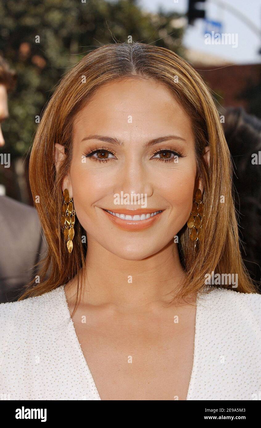 Jennifer Lopez attends the 2006 NCLR Alma Awards at the Shrine
