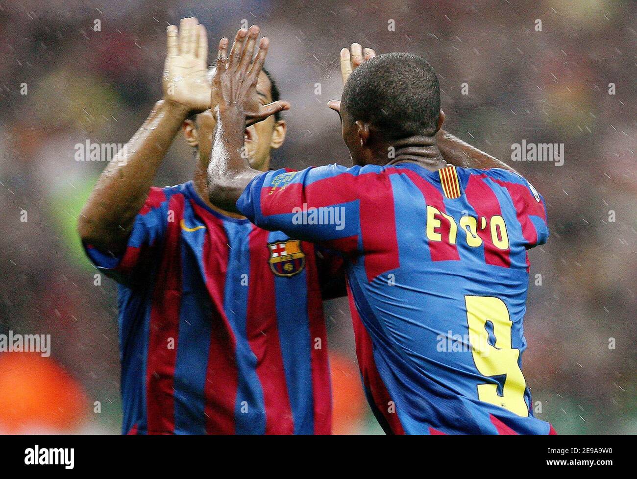 On barcelonas samuel etoo hi-res stock photography and images - Alamy