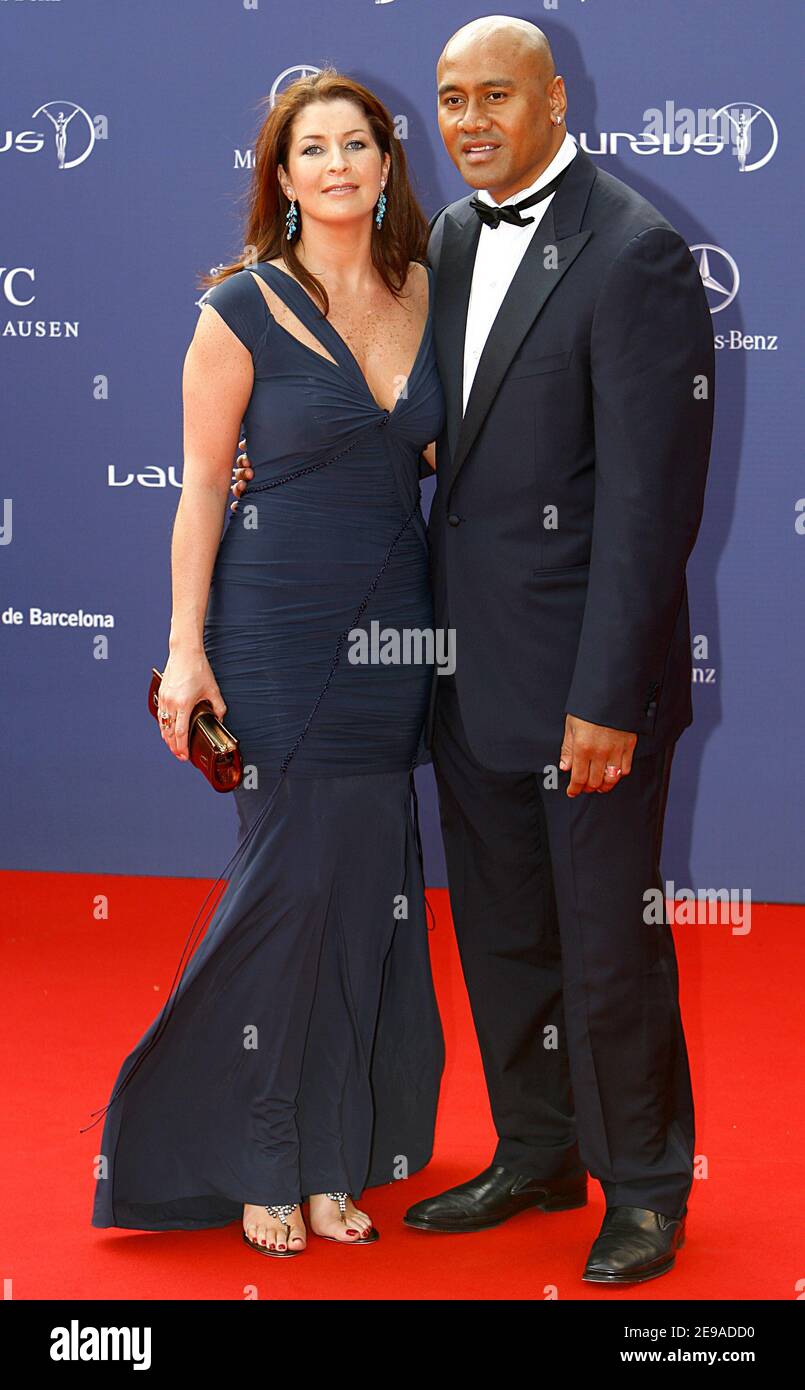 New Zealand Rugby Star Jonah Lomu Arrives With Partner At The Laureus World Sports Awards 06