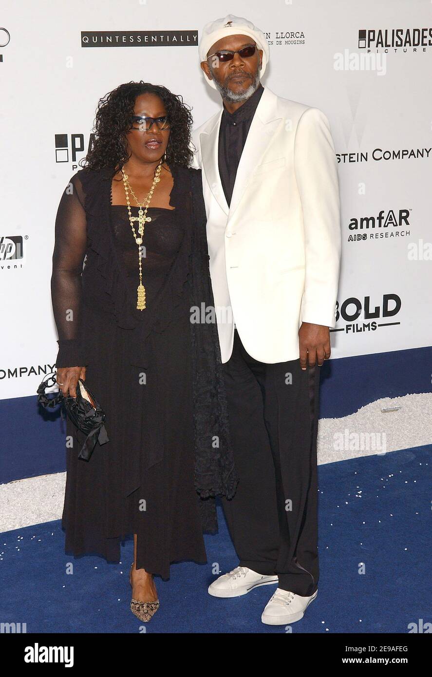 US actor Samuel L. Jackson and wife LaTanya Richardson upon arrival at 'Cinema Against AIDS 2006', the annual event in aid of amfAR (American Foundation for AIDS Research) held during the 59th International Cannes Film Festival at Le Moulin de Mougins, in Mougins, near Cannes, France, on May 25, 2006. Photo by Hahn-Nebinger-Orban/ABACAPRESS.COM Stock Photo