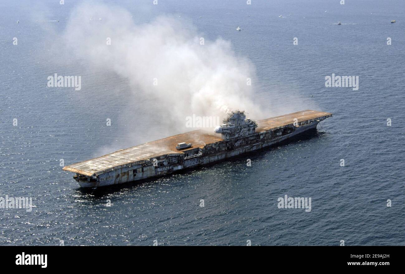 Uss oriskany hires stock photography and images Alamy