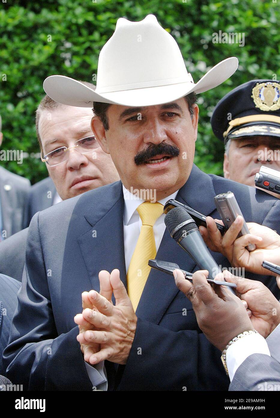 President of Honduras Manuel Zelaya Rosales speaks at the White House on June 5, 2006 in Washington, DC. after meeting with President Bush. Photo by Olivier Douliery/ABACAPRESS.COM Stock Photo