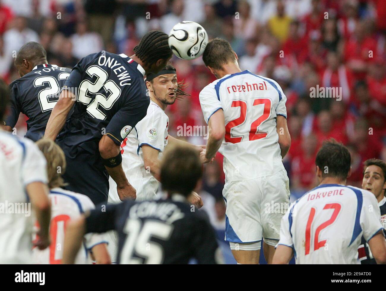 USA's Oguchi Onyewu and Czech Republic's David Rozehnal in action during the World Cup 2006, Group E, Czech Republic vs USA in Gelsenkirchen, Germany on June 12, 2006. Czech Republic won 3-0. Photo by Gouhier-Hahn-Orban/Cameleon/ABACAPRESS.COM Stock Photo