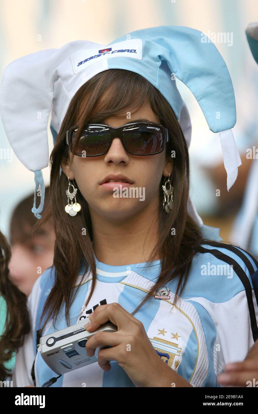 An Argentina's fan during the World Cup 2006, Second round, Argentina vs Mexico at the Zentralstadion stadium in Leipzig, Germany on June 24, 2006. Argentina won 2-1. Photo by Gouhier-Hahn-Orban/Cameleon/ABACAPRESS.COM Stock Photo
