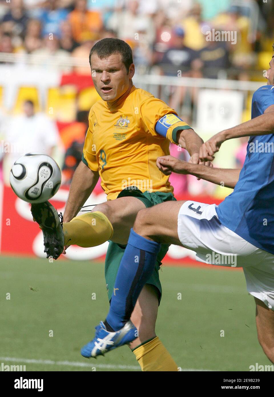 Australia's Mark Viduka during the World Cup 2006, Second round, Australia vs Italy at the Fritz-Walter-Stadion in Kaiserslautern, Germany on June 26, 2006. Italy won 1-0 on a last-minute penalty kick. Photo by Gouhier-Hahn-Orban/Cameleon/ABACAPRESS.COM Stock Photo