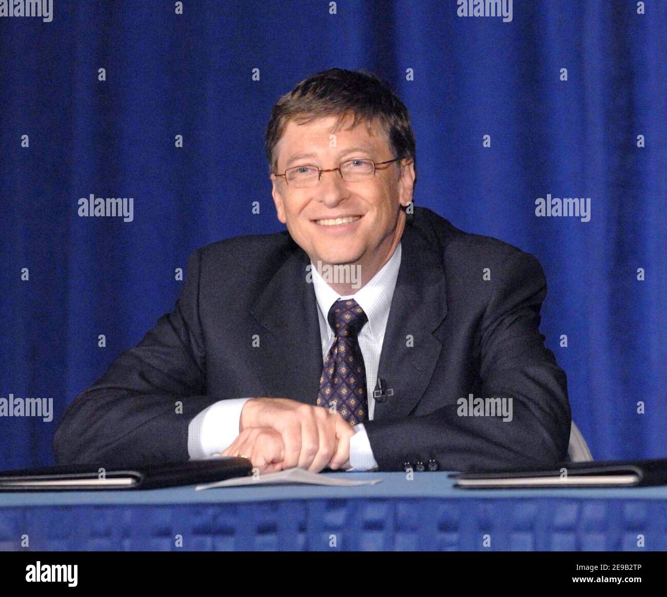 Bill Gates attends the press conference to announce Warren Buffett's pledged gift of $31 billion, to the Bill and Melinda Gates Foundation, held in New York City, NY, USA on June 26, 2006. Photo by David Miller/ABACAPRESS.COM Stock Photo