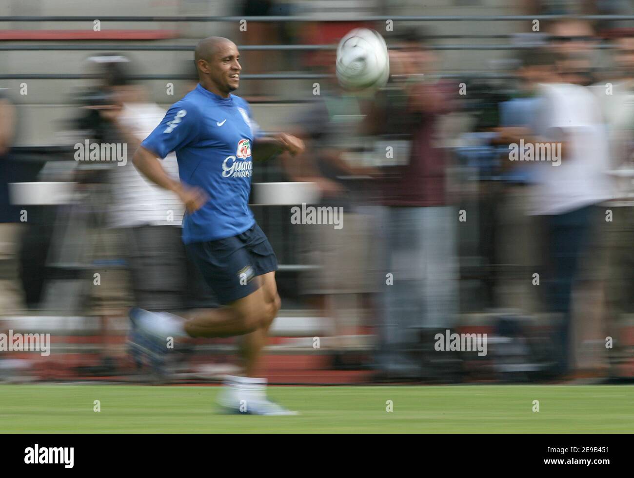 Brazilian roberto carlos hi-res stock photography and images - Alamy