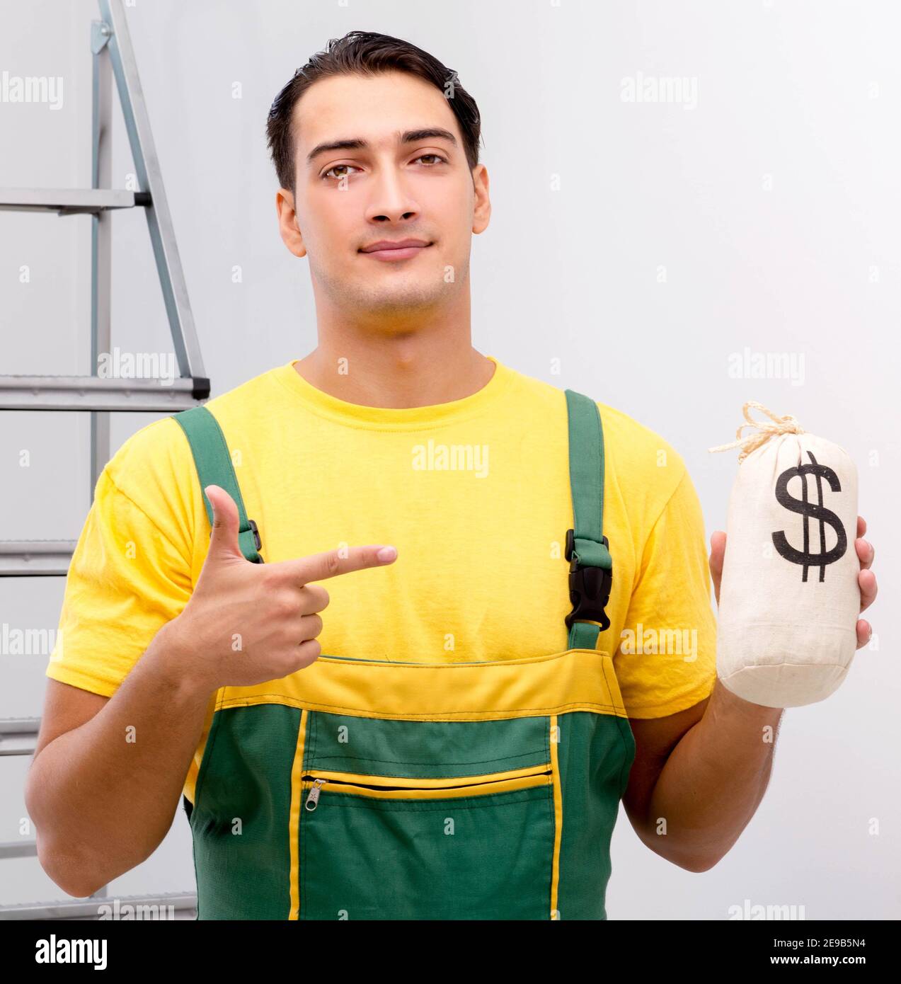 The construction worker working at the site Stock Photo - Alamy
