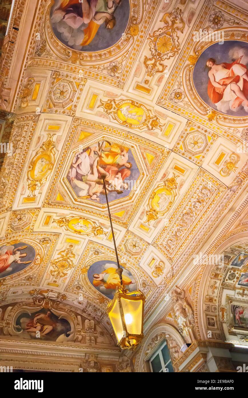 Tobia pallavicino hires stock photography and images Alamy