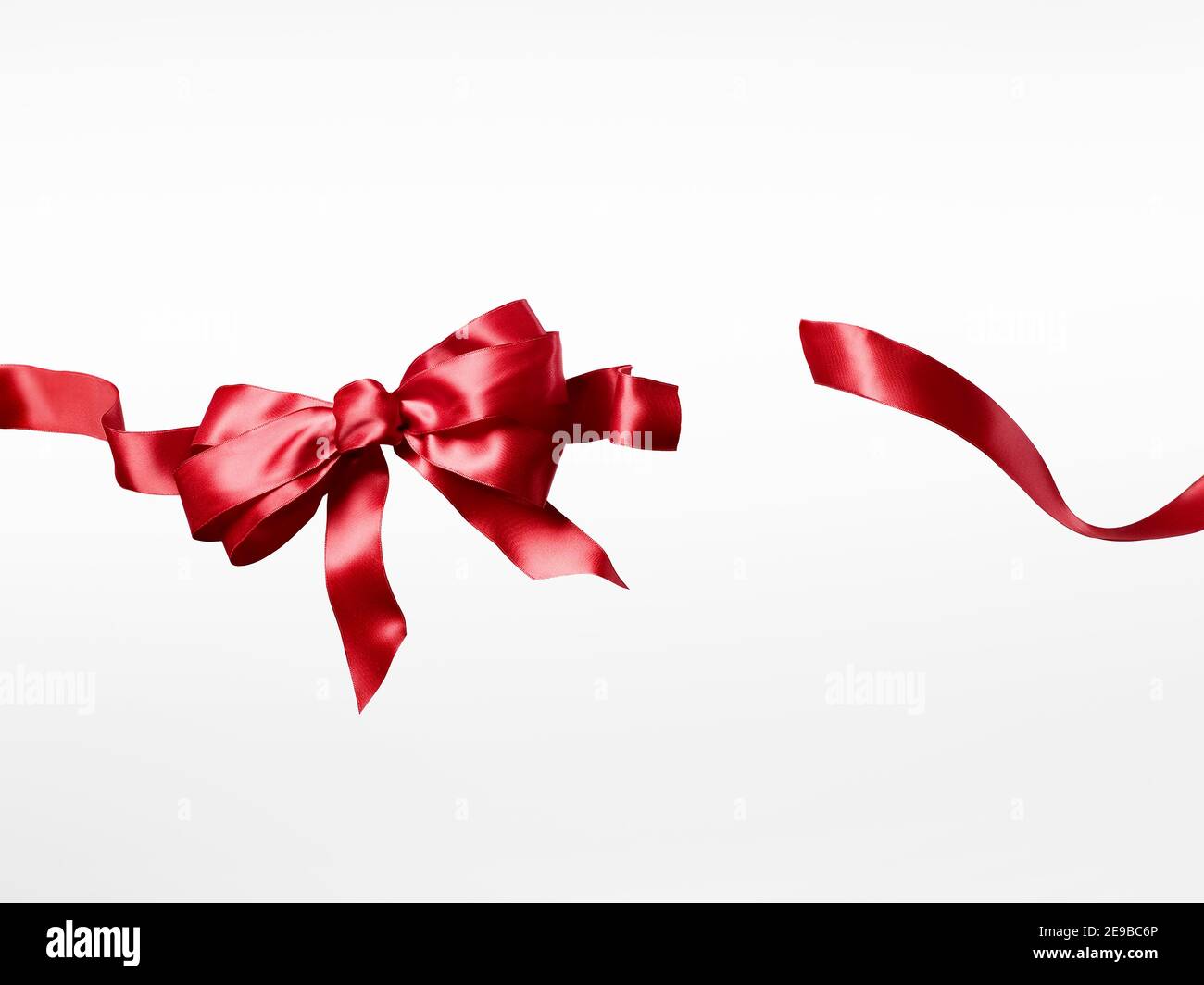 Ribbon cutting hi-res stock photography and images - Alamy