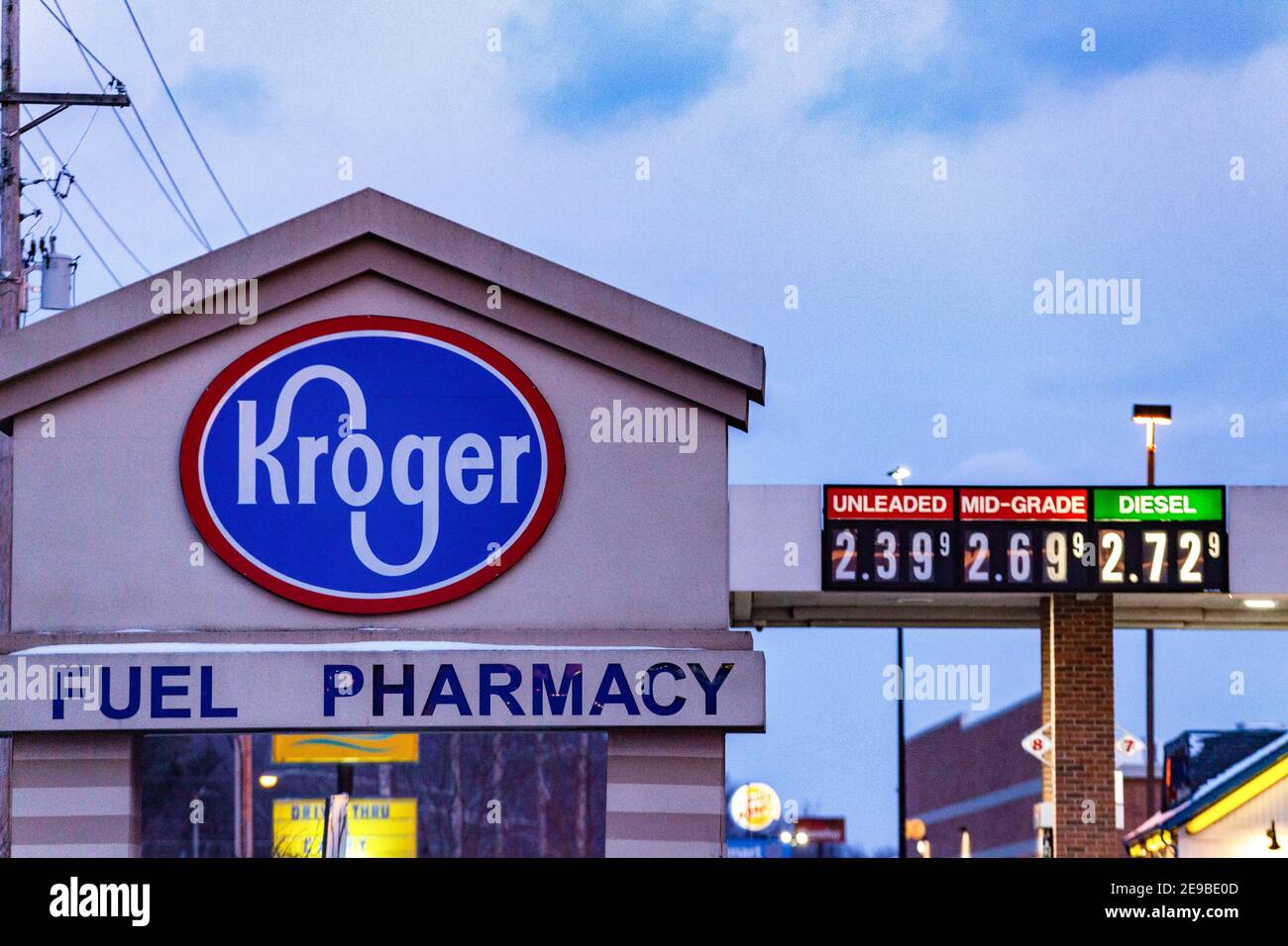 Kroger logo hires stock photography and images Alamy