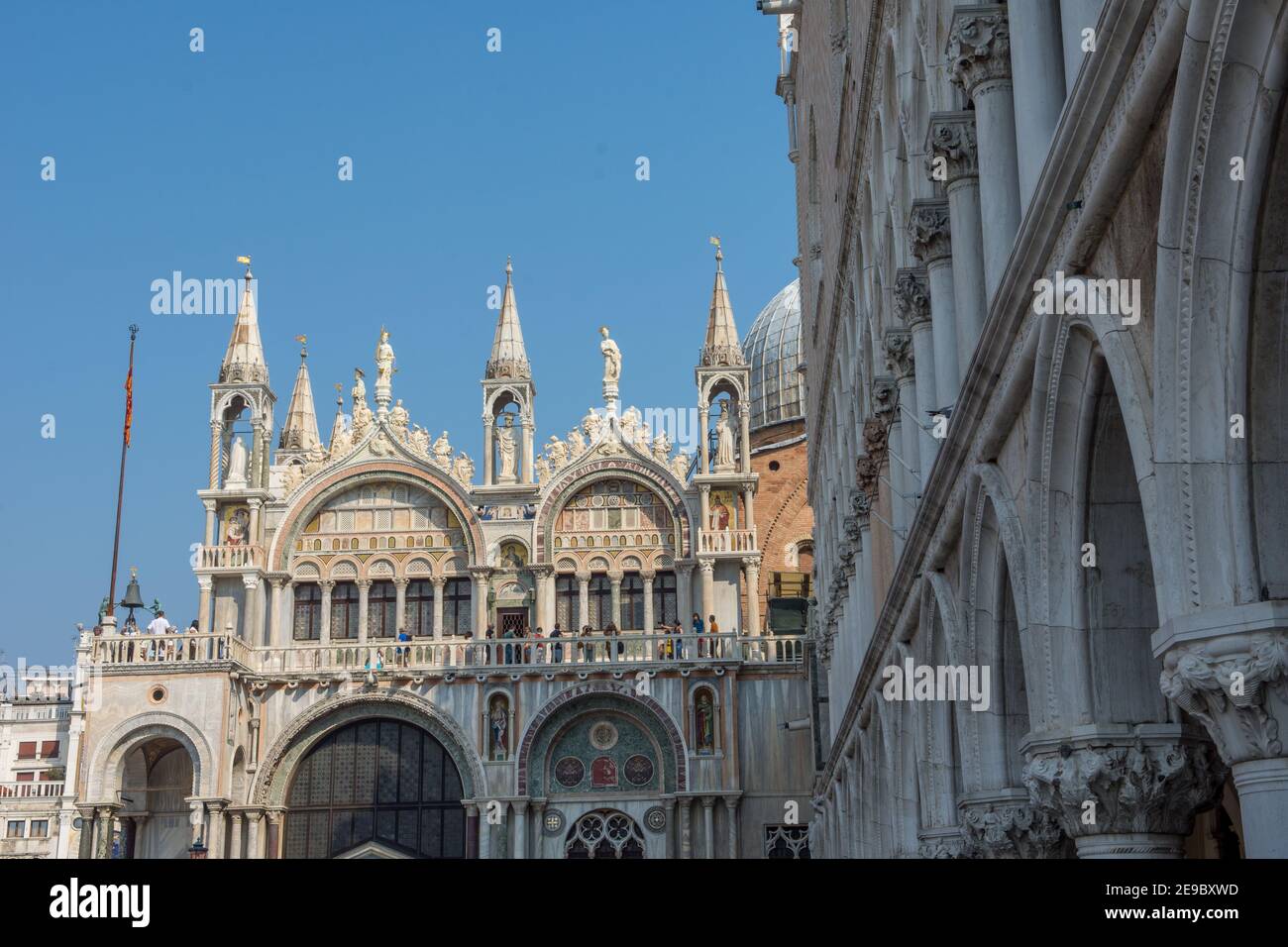discovery of the city of Venice and its small canals and romantic alleys, Italy Stock Photo Alamy