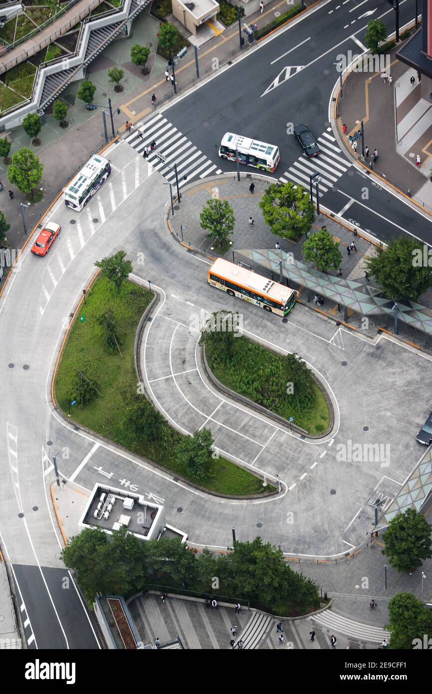 Aerial view of a bus stop in Tokyo, Japan Stock Photo - Alamy