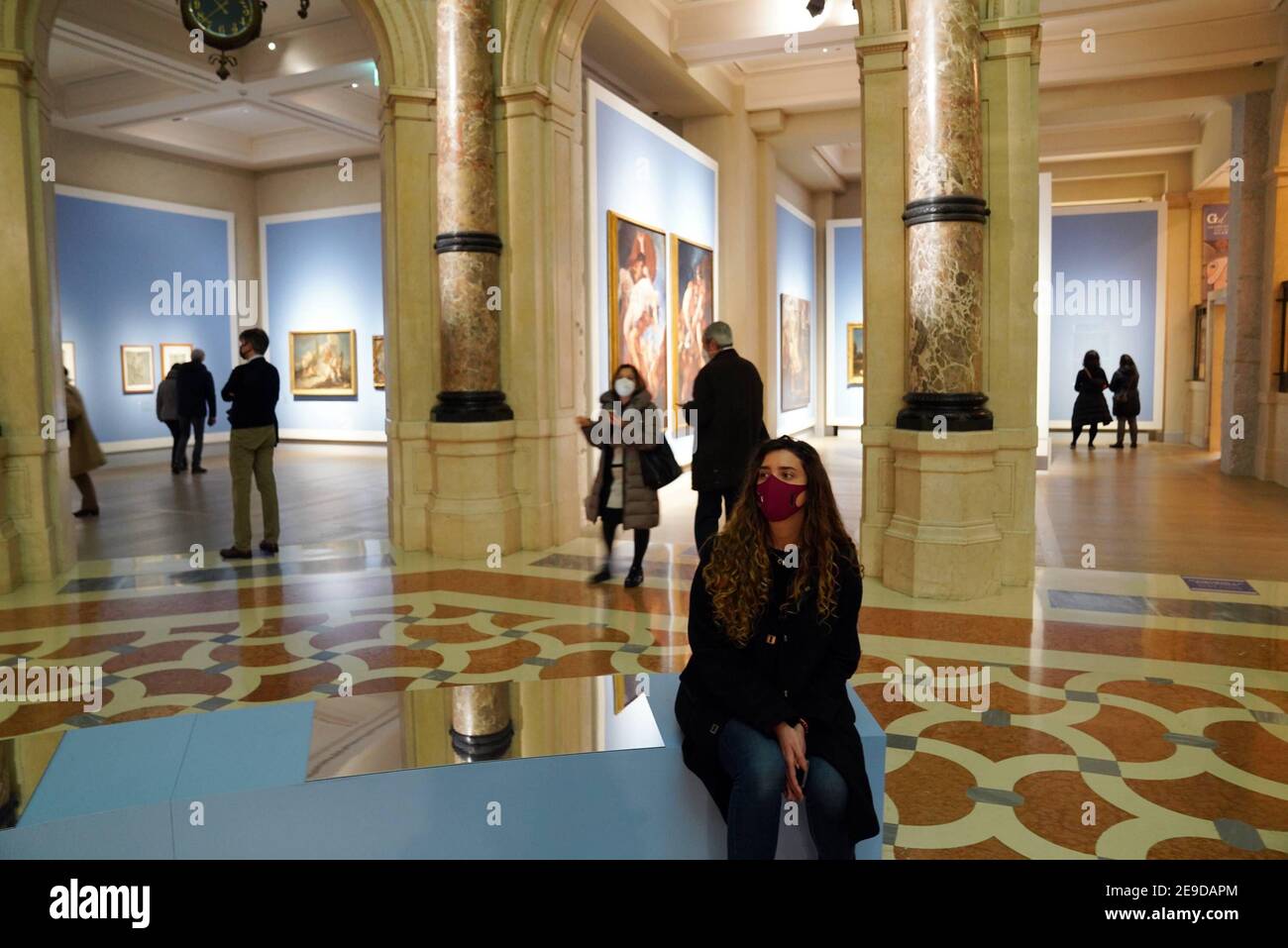 Milan, Italy. 04th Feb, 2021. Milan, Reopening after Covid measures of the Gallerie D 'Italia con Coda, Row of people visit the Tiepolo Exhibition at the Gallerie D' Italia in Piazza Scala Editorial Usage Only Credit: Independent Photo Agency/Alamy Live News Stock Photo