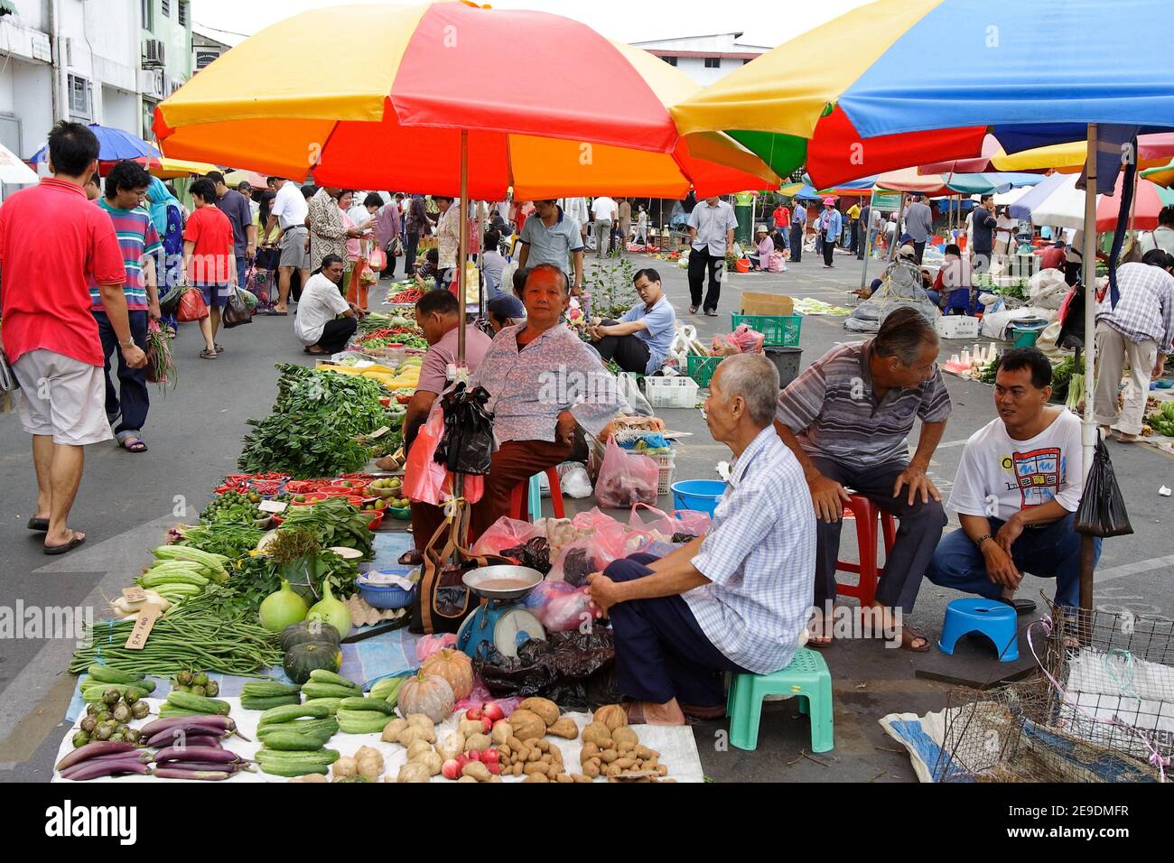 Local market, Hawker stalls, Sarawak, Malaysia Stock Photo Alamy