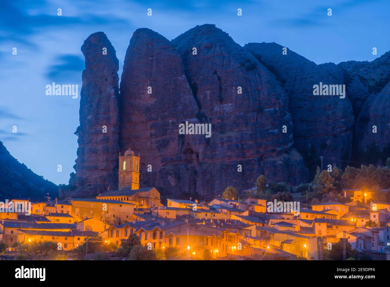 Mallos De Ag ero Hi res Stock Photography And Images Alamy