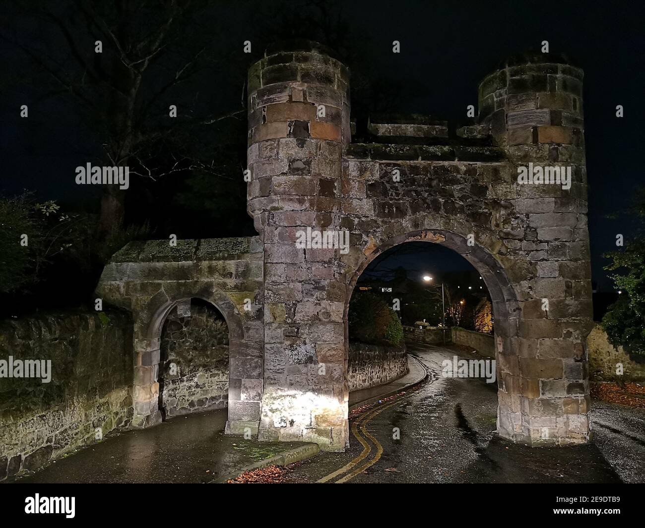 Burntisland castle hires stock photography and images Alamy