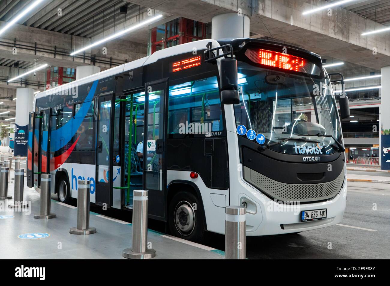 Big bus istanbul tourism hires stock photography and images Alamy