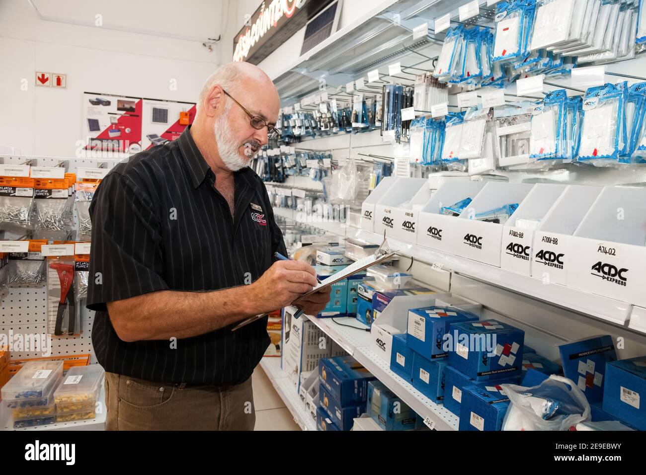 Electrical repair africa hires stock photography and images Alamy